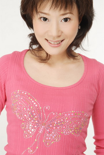 图文:《音乐之声》主持人-章莹莹