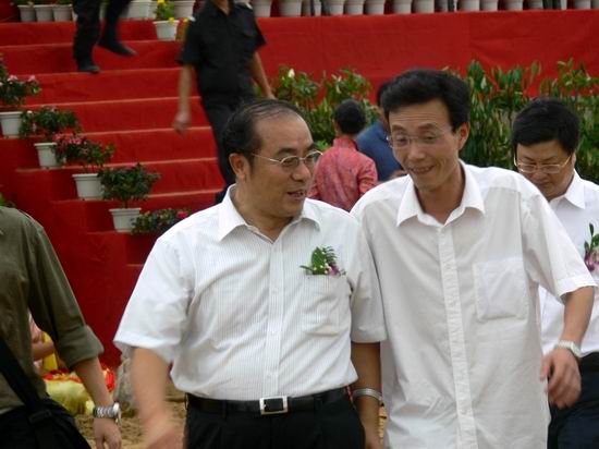 图文:北京奥运会组委会文化活动部部长赵东鸣