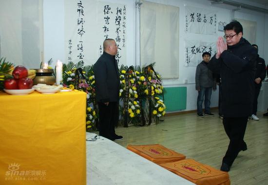 德云社成员张文顺去世 郭德纲等布置灵堂悼念