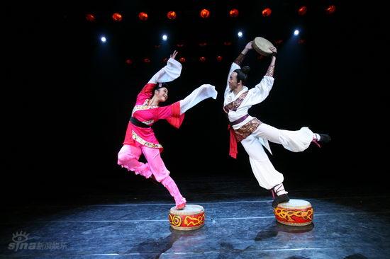 图文 舞剧 铜雀伎 亮相 郑 卫双人舞 手机新浪网