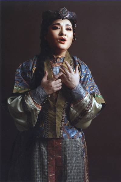 《图兰朵》恢弘壮观 么红深情放歌鸟巢(组图)