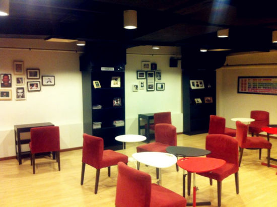 二楼会员专属休息区