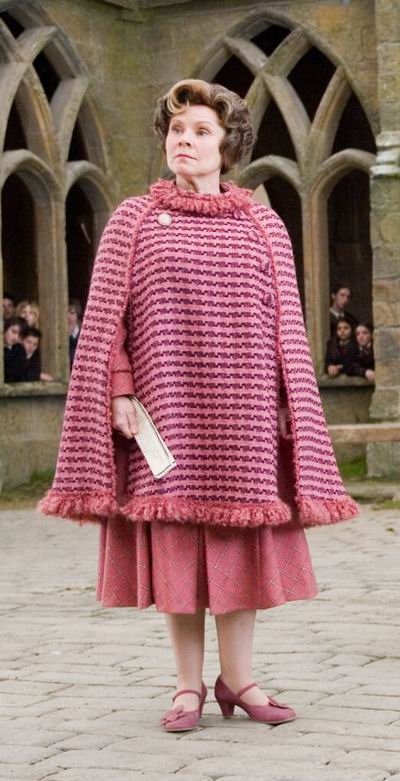 电影中的另类教师--乌姆里奇教授