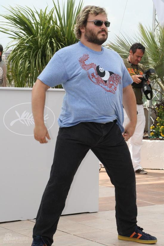 安吉丽娜、达斯汀-霍夫曼和杰克-布莱克出席记者会