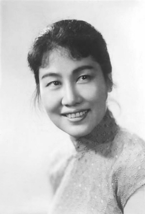 　张瑞芳刻画的一个个朴实无华的女性形象，成为电影长廊里的绚烂风景