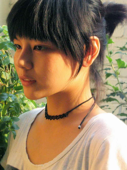 49     关注 确定不再关注此人吗 新浪娱乐讯 日前,著名电影导演孙周