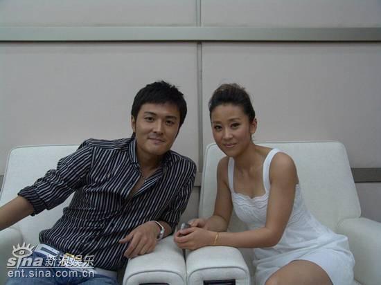 于小伟亮相大学生影像节帅气十足引起尖叫图