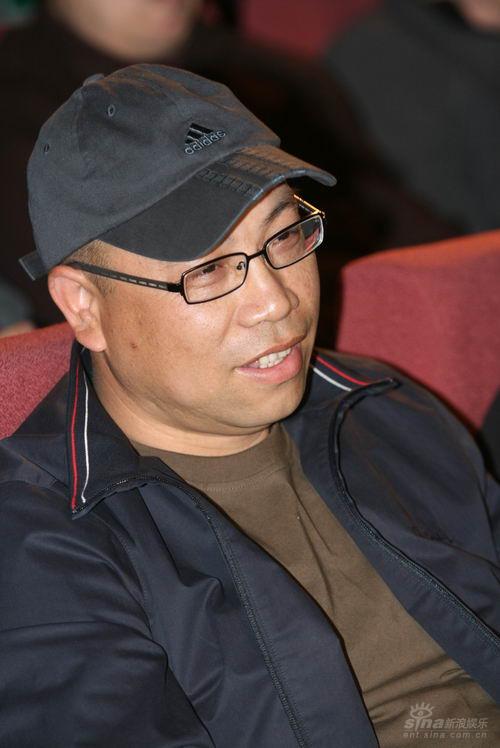 《彩票也疯狂》的北京首映上,投资人郑军满怀信心的喊出这句宣传口号