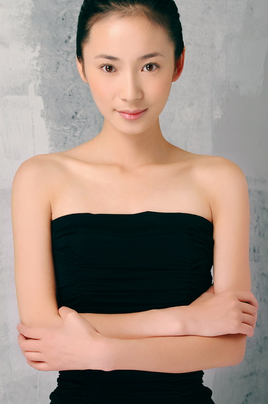 徐筠为小成本电影彩票也疯狂做思想手术