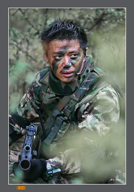 段奕宏转战大荧幕交上桃花运(图)