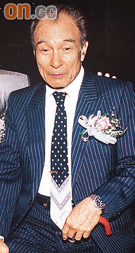 香港演艺人协会协办石坚丧礼 过百名会员出力