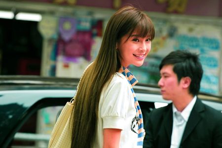 《矮仔多情》享绝世美差 王祖蓝矮仔配美女(图)