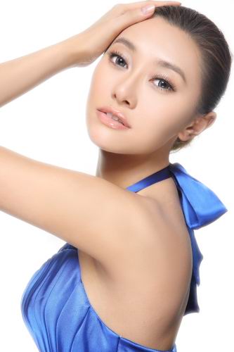 爱戴走漏《风声》 曝黄晓明最爱臭美周迅喜拍照