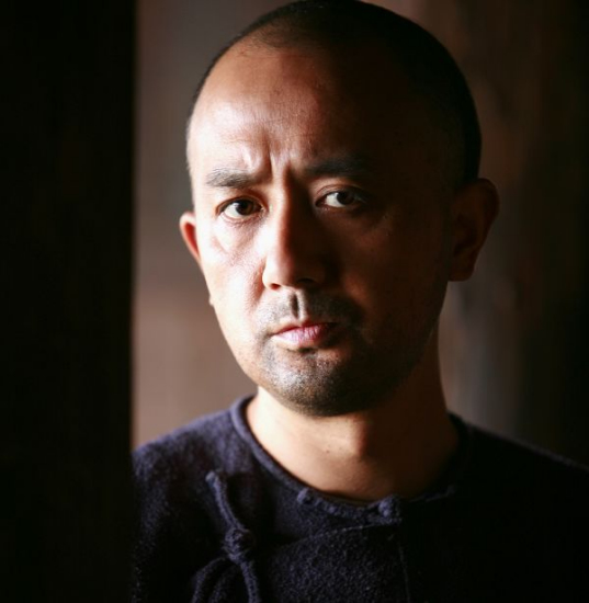 《爱有来生》姚橹演技获肯定 眼神演绎兄弟情