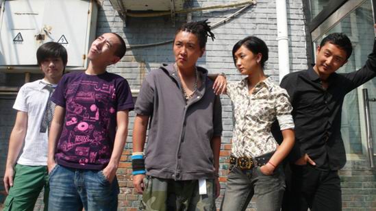 张瑶《盗版猫》演男人婆 挑战自我个性鲜明(图)
