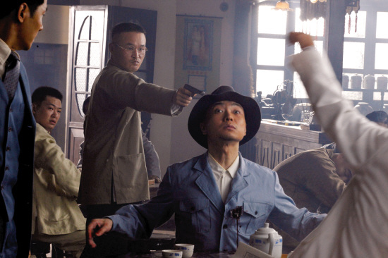 影片再现地下工作斗争的残酷