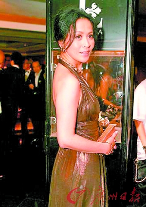 刘嘉玲在片中有落难和激情戏的镜头