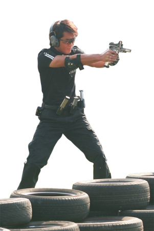 《枪王之王》香港关机 古天乐挑战张国荣(图)