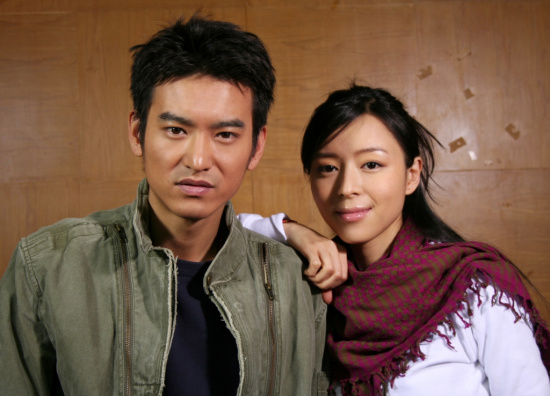 袁文康《a面b面》恋张静初 激情戏剧照曝光(图)