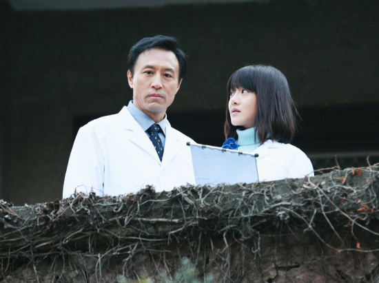 《a面b面》邓家佳疯癫爱恋 淑女造型似周迅