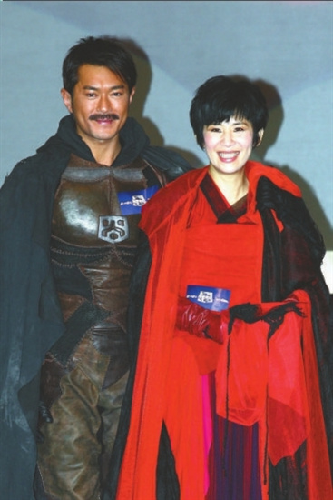 古天乐吴君如走秀(图)