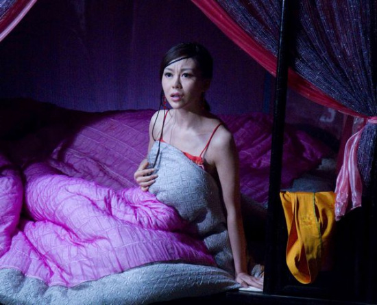 巩新亮《龙凤店》被上错床