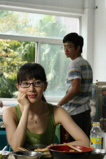 章家瑞《迷城》将映 葛思然入校体验大学生活