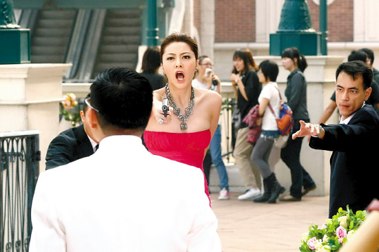 熊黛林开枪抢“新郎”