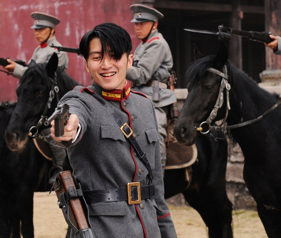 《新少林寺》华仔打架成龙做饭 霆锋演反派(图)