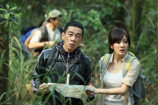 陈小春杨幂《孤岛惊魂》剧照