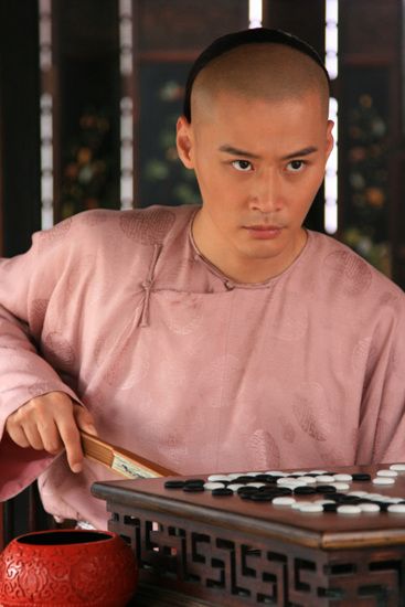 程皓枫首度尝试清装戏演绎《大国手》范西屏