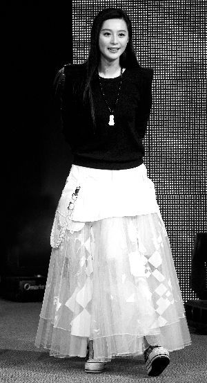 范冰冰在发布会现场