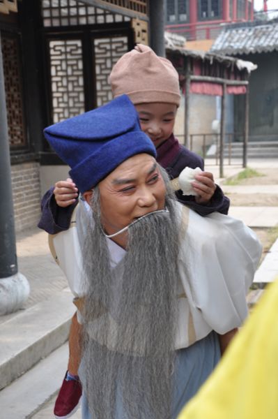 由朱赵伟导演执导,李学庭担当编剧,李阿梦担当执行导演,李树建,柏青