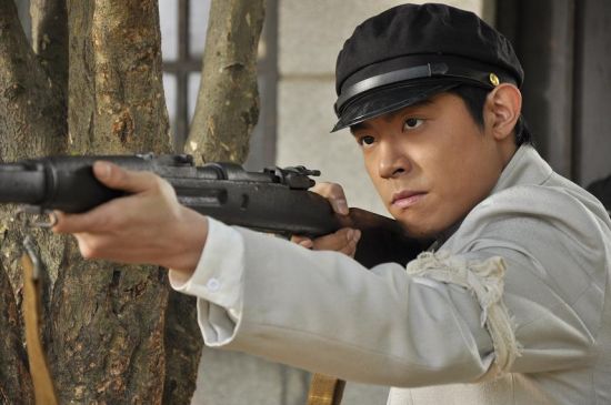 《百年情书》5月13日公映