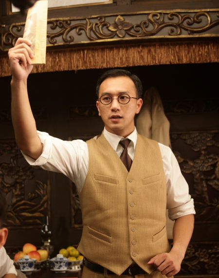 《建党伟业》映后反响佳 幸运观众对话主演黄觉