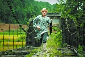 金城武饰演的侦探医生是《武侠》里的笑点所在
