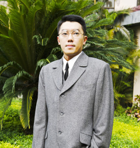 段钧豪《第一大总统》成邱心志版孙文"小秘"