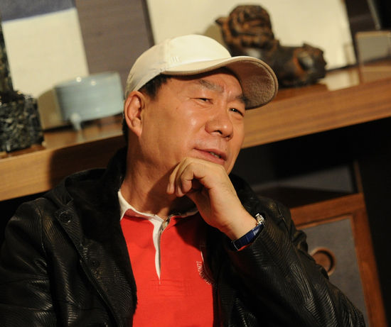 张伟平深深知道如何做好“张艺谋”这块票房招牌。