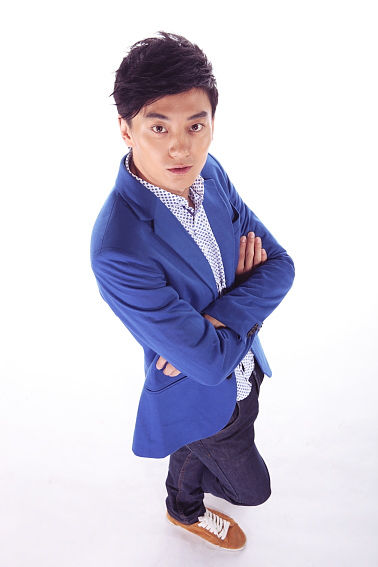 陈月末为《饭局》献初吻 龙年爱恋也疯狂(图)