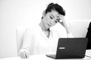 李冰冰在《我愿意》里饰演白领剩女