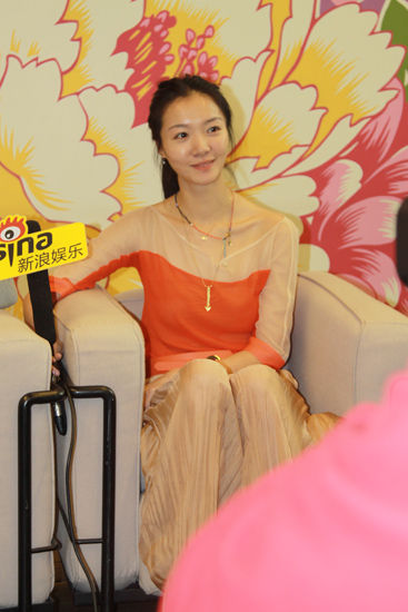 齐溪首次触电《浮城迷事》