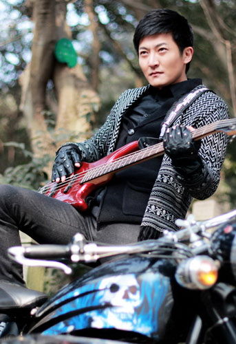 郭京飞《那样芬芳》中造型