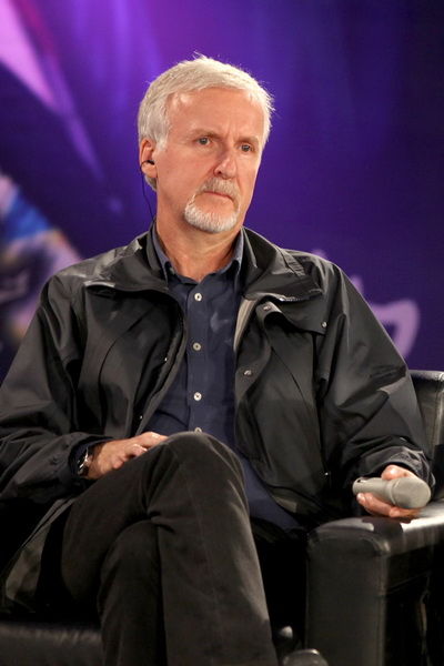 佟大为与卡梅隆录央视节目