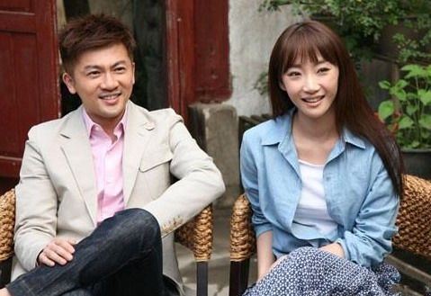 爱新觉罗-启星与苏有朋(微博)第三次携手,在片中扮演一对欢喜