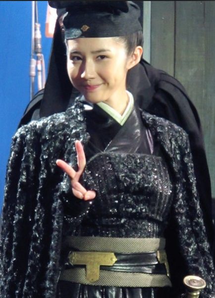 方安娜《四大名捕》变魔女 这个杀手不太冷