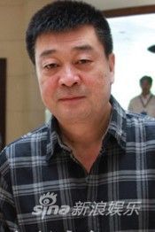 演员陈逸恒