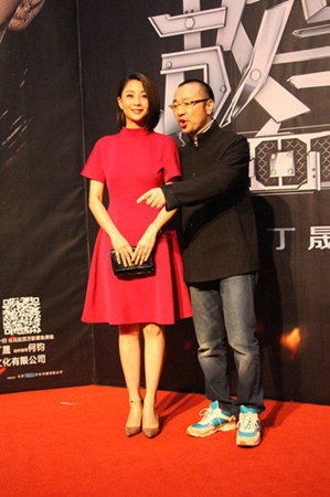 殷桃和刘仪伟走红毯