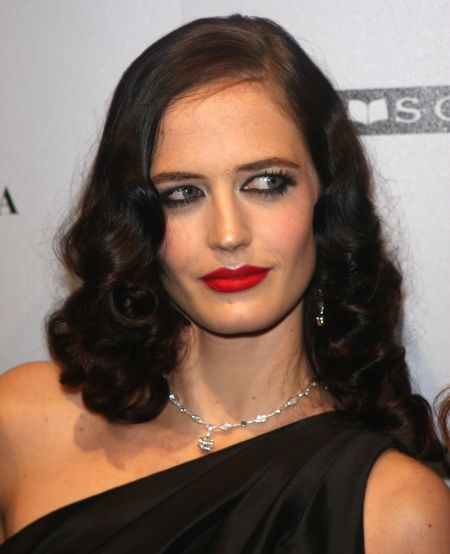 伊娃-格林有望与波顿再次合作