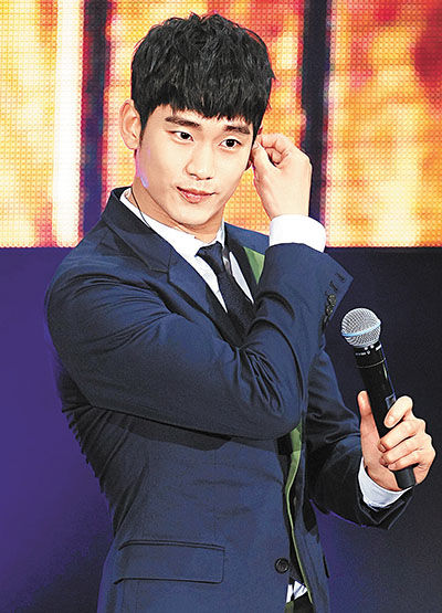 金秀贤所属经纪公司表示金秀贤目前无暇挑选新作。资料图片