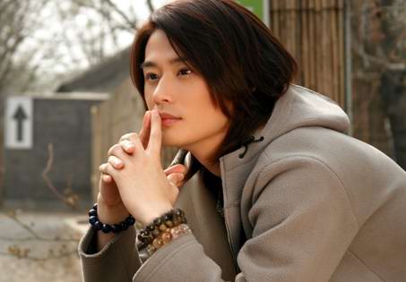 胡雪杨瞄准三大电影节 主打王牌程皓枫(组图)